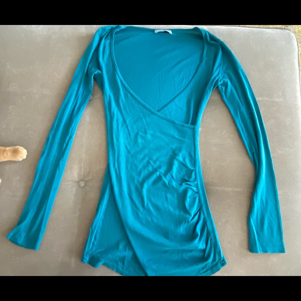 Teal Michael Stars longer length crossover long sleeve t-shirt. Fits XS/S.